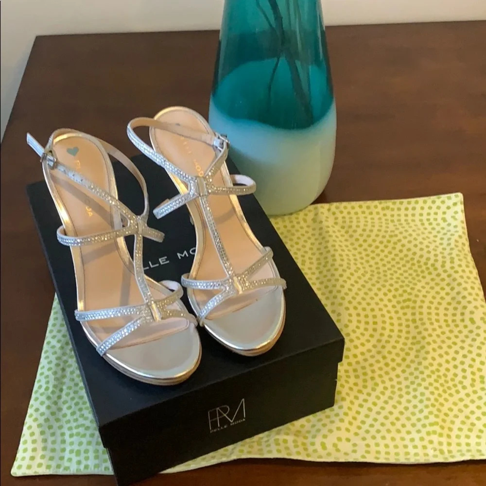 Randal Crystal Embellished Sandal - silver